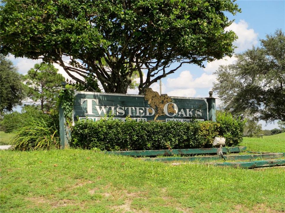 For Sale: $194,900 (2 beds, 2 baths, 1578 Square Feet)