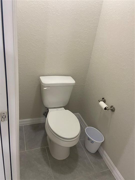 For Sale: $270,000 (3 beds, 2 baths, 1557 Square Feet)