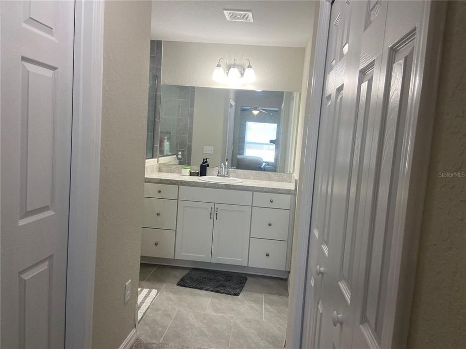 For Sale: $270,000 (3 beds, 2 baths, 1557 Square Feet)