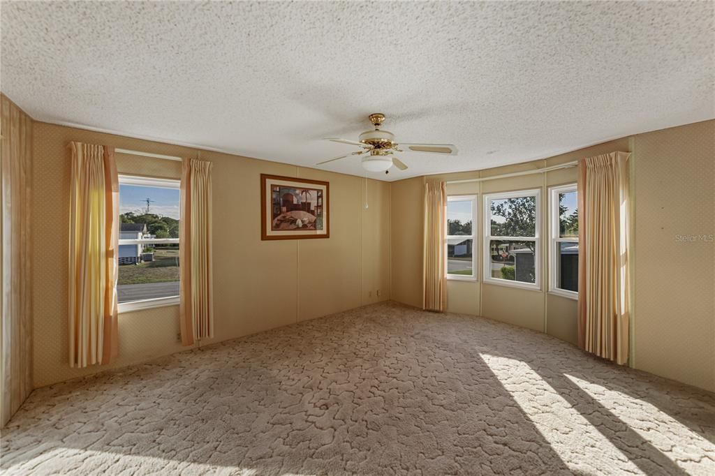 En Venta: $149,900 (2 camas, 2 baños, 1552 Pies cuadrados)