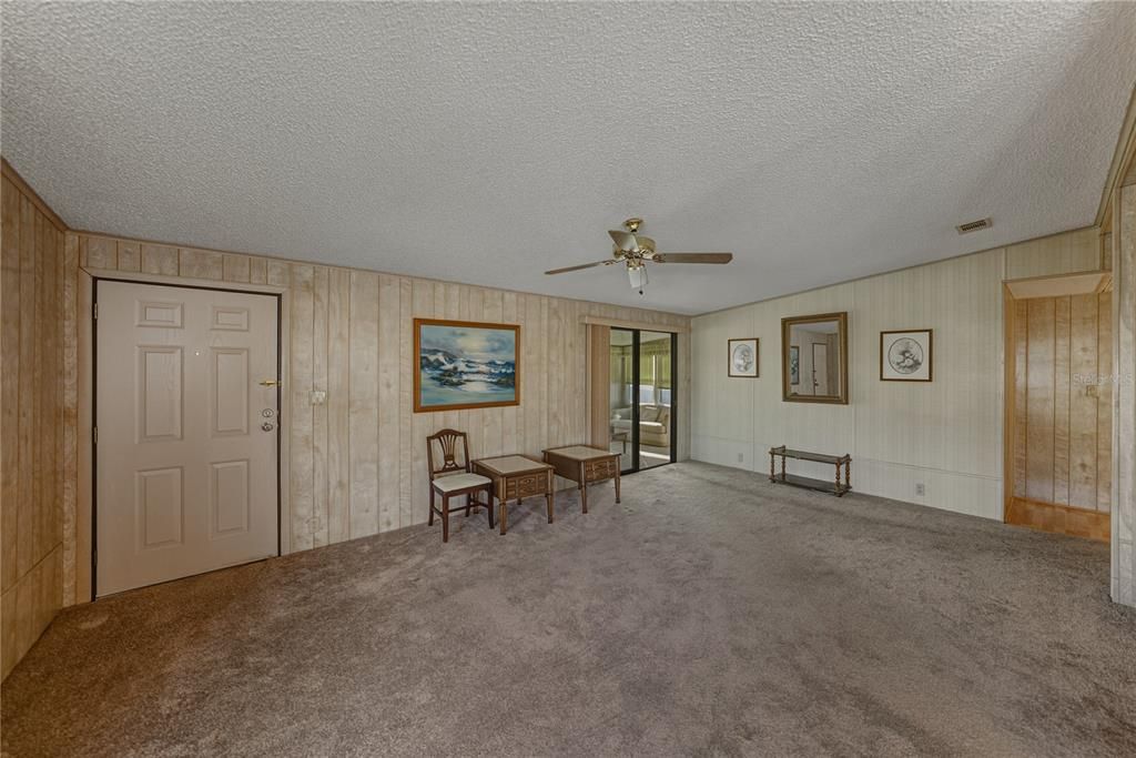 En Venta: $149,900 (2 camas, 2 baños, 1552 Pies cuadrados)