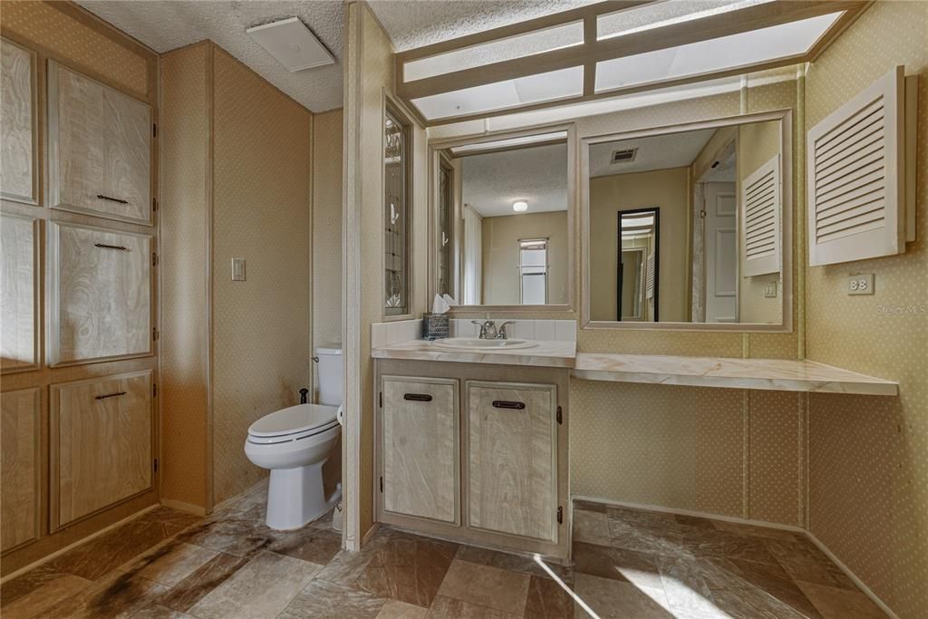 En Venta: $149,900 (2 camas, 2 baños, 1552 Pies cuadrados)