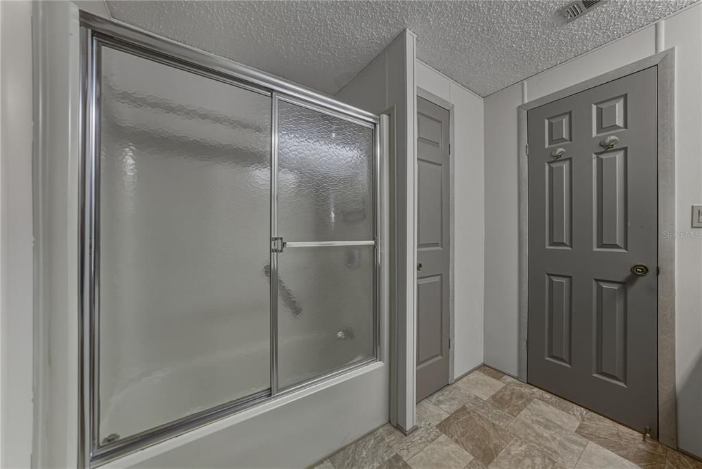 En Venta: $149,900 (2 camas, 2 baños, 1552 Pies cuadrados)