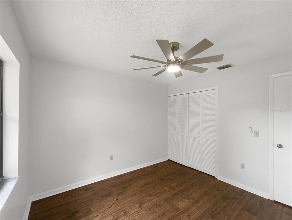 待售: $305,000 (3 贝兹, 2 浴室, 1494 平方英尺)