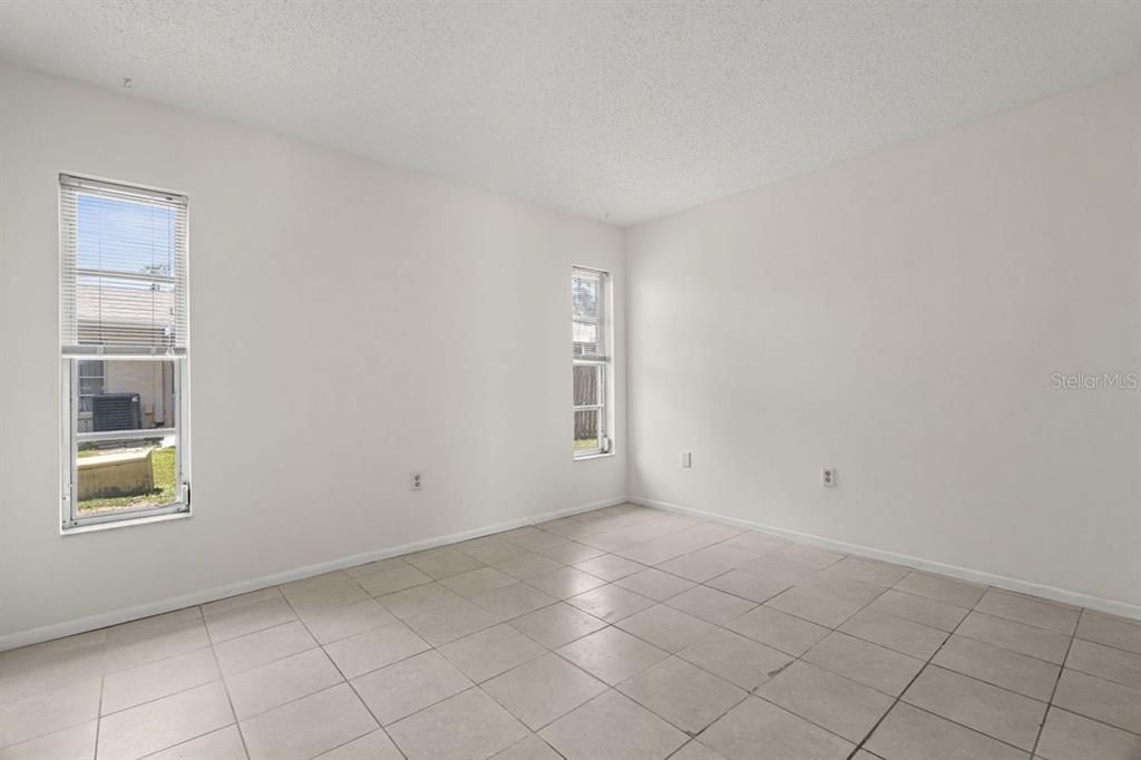 En Venta: $189,900 (2 camas, 1 baños, 935 Pies cuadrados)