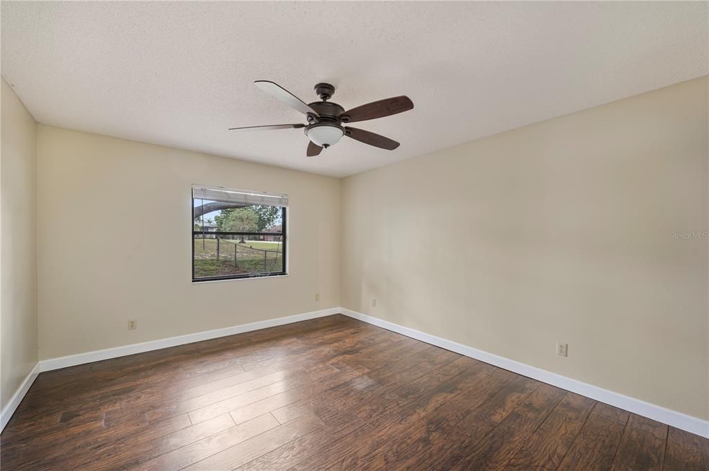 En Venta: $229,900 (2 camas, 2 baños, 1173 Pies cuadrados)