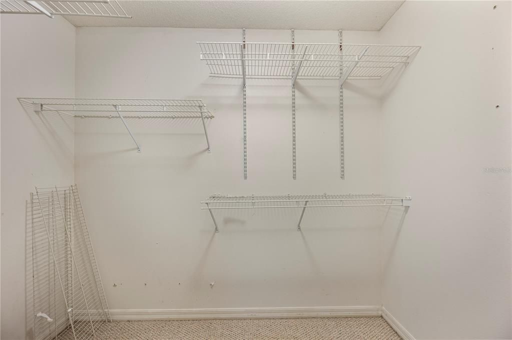 En Venta: $229,900 (2 camas, 2 baños, 1173 Pies cuadrados)