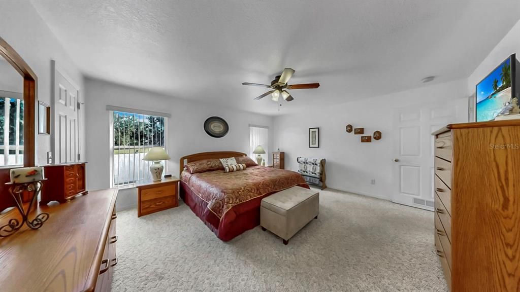 En Venta: $425,000 (3 camas, 2 baños, 1630 Pies cuadrados)