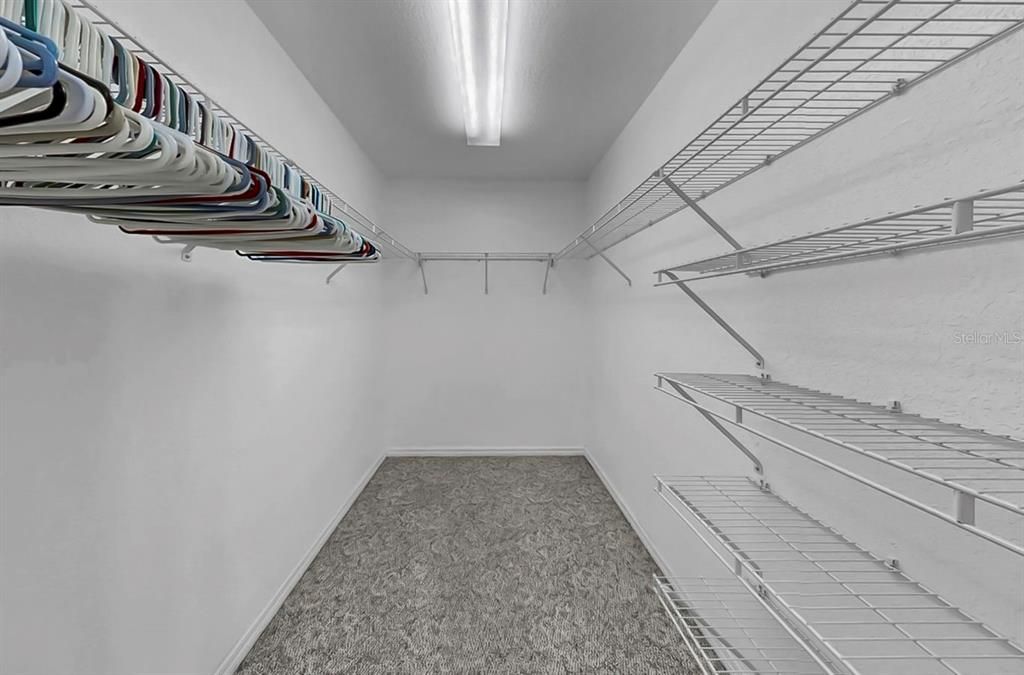 En Venta: $425,000 (3 camas, 2 baños, 1630 Pies cuadrados)