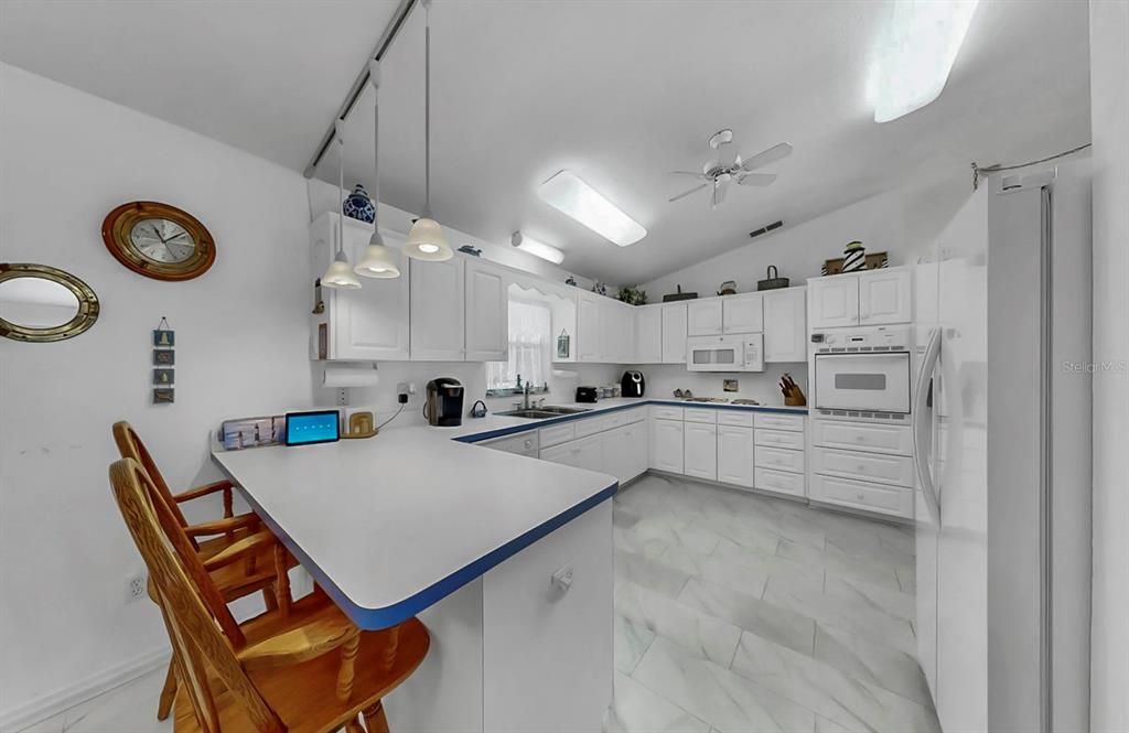 En Venta: $425,000 (3 camas, 2 baños, 1630 Pies cuadrados)