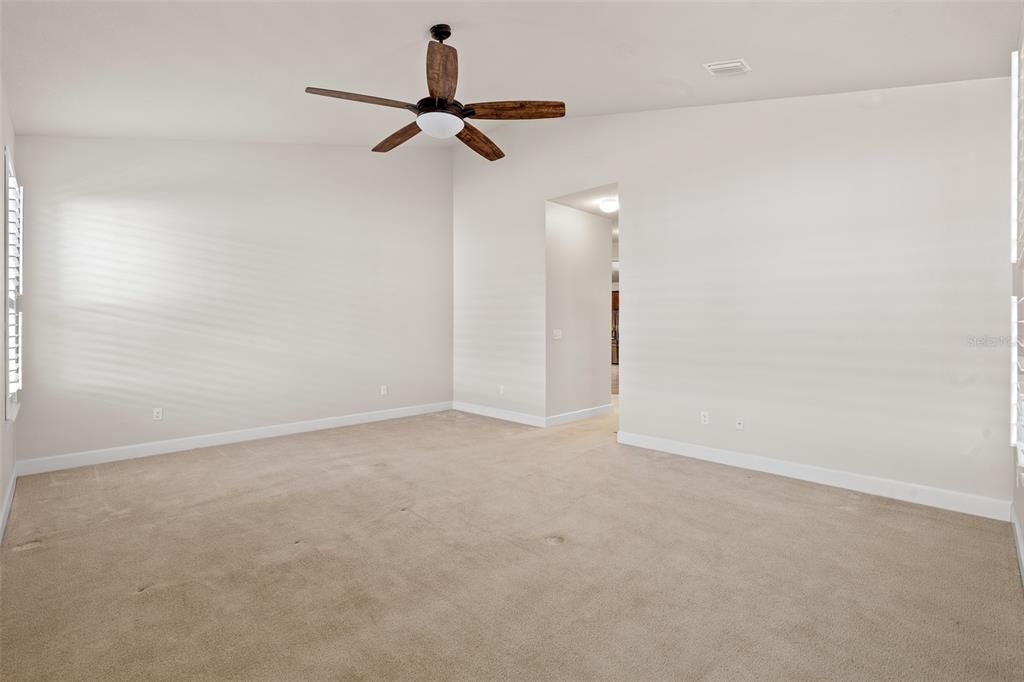 En Renta: $4,500 (3 camas, 2 baños, 2365 Pies cuadrados)