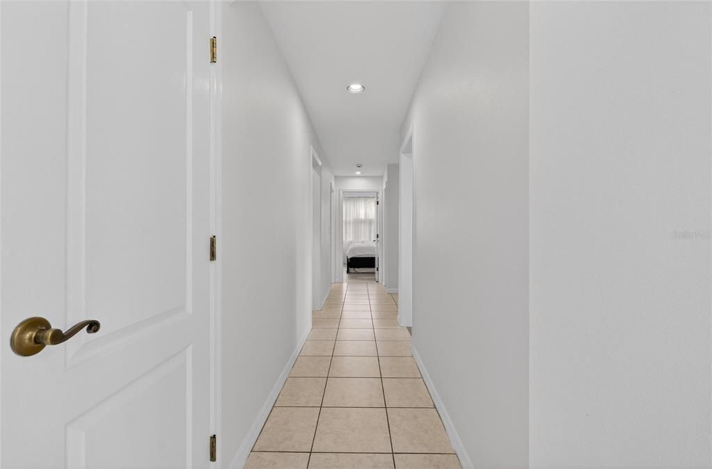 На продажу: $1,234,000 (5 спален, 3 ванн, 4013 Квадратных фут)