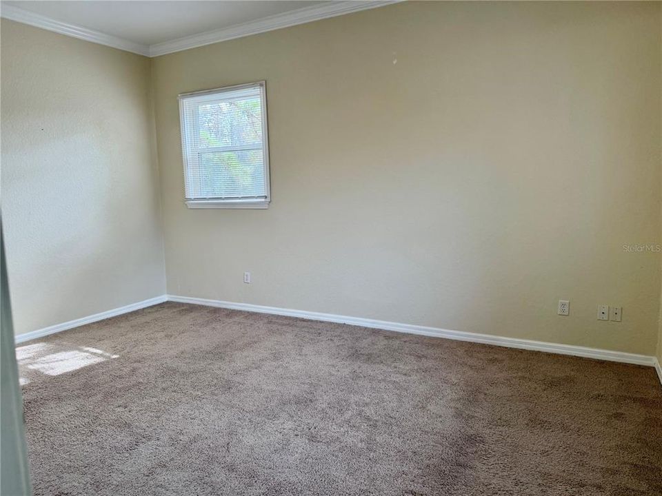 For Rent: $2,175 (3 beds, 2 baths, 1755 Square Feet)