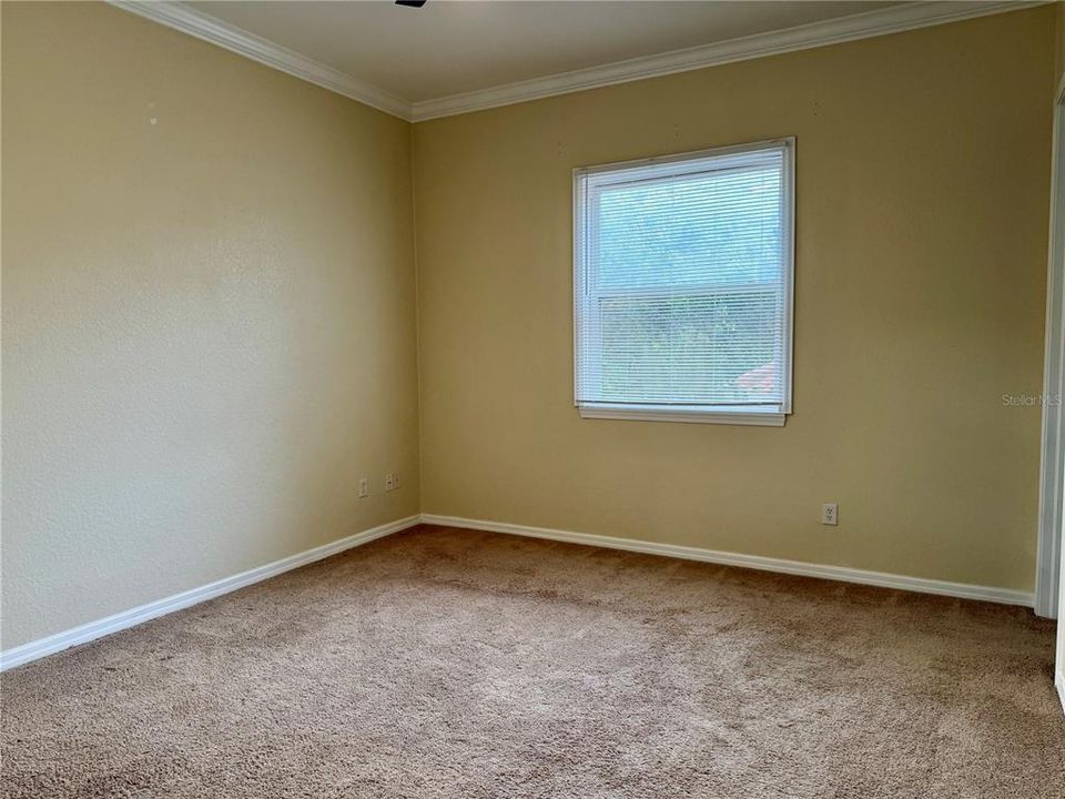 For Rent: $2,175 (3 beds, 2 baths, 1755 Square Feet)