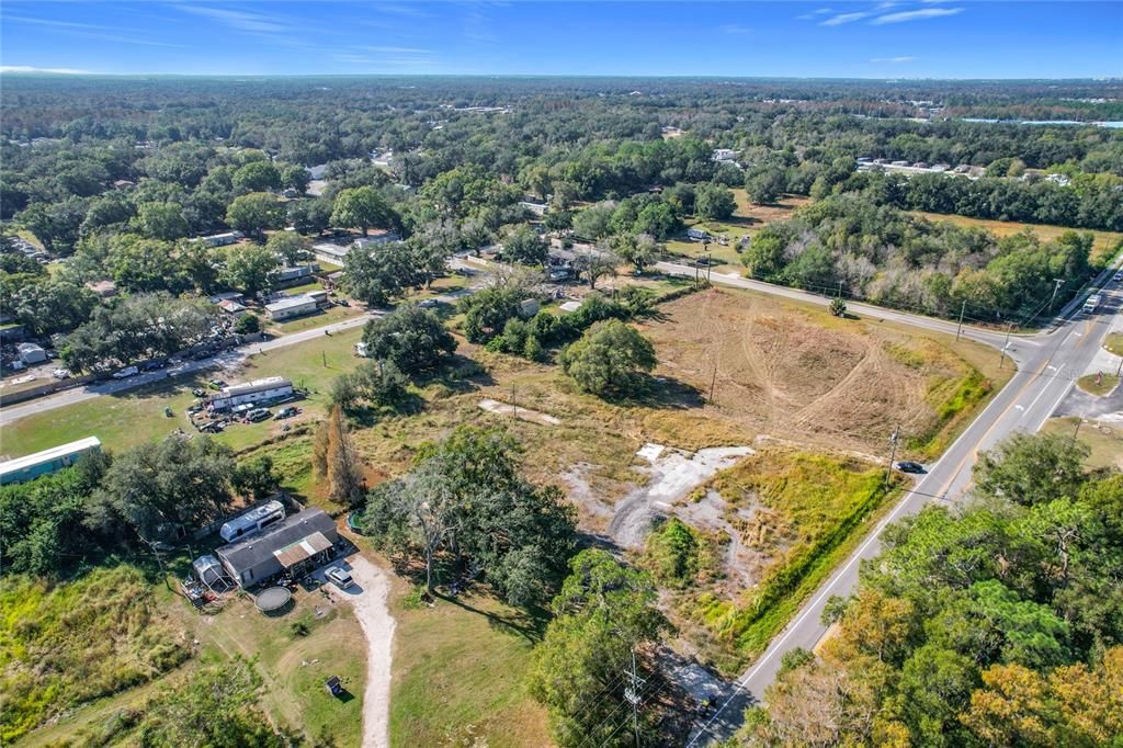 En Venta: $345,995 (0.91 acres)