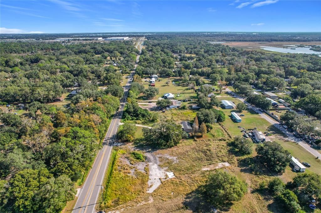 En Venta: $345,995 (0.91 acres)