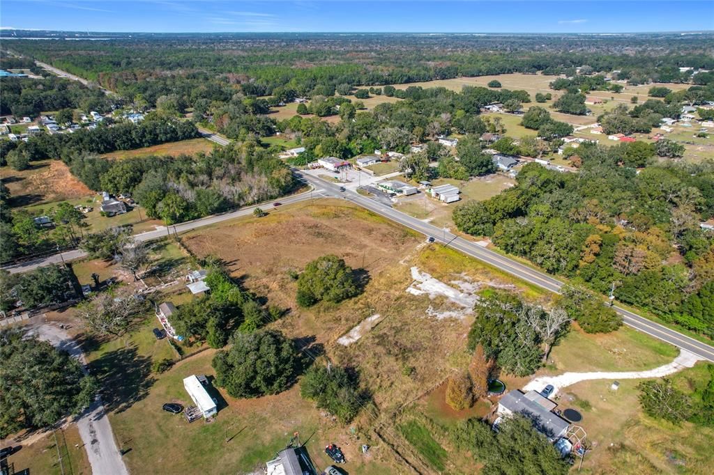 En Venta: $345,995 (0.91 acres)