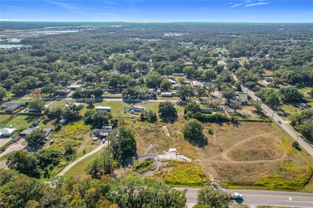 En Venta: $345,995 (0.91 acres)