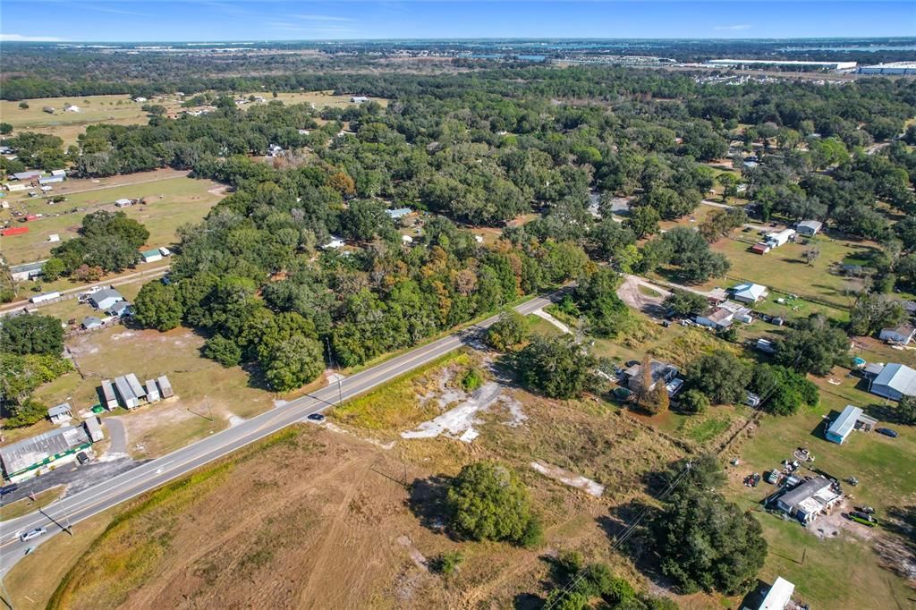 En Venta: $345,995 (0.91 acres)