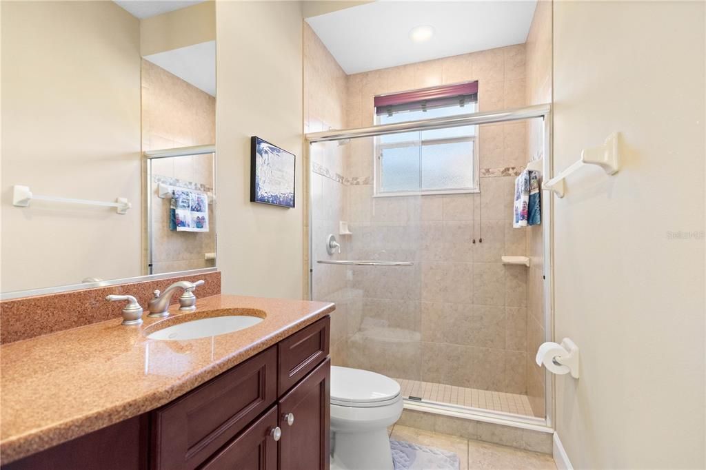 На продажу: $949,000 (5 спален, 4 ванн, 3934 Квадратных фут)