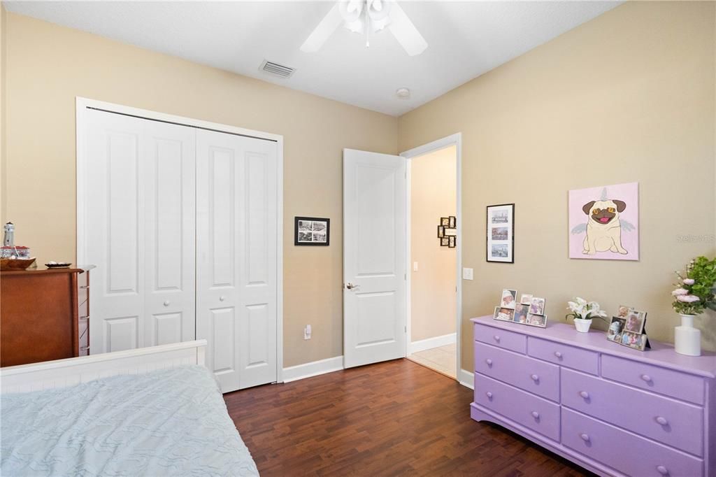 На продажу: $949,000 (5 спален, 4 ванн, 3934 Квадратных фут)