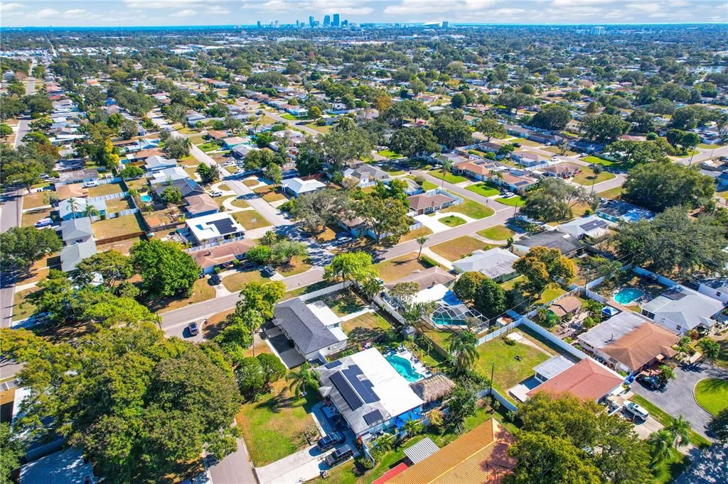 На продажу: $599,999 (4 спален, 3 ванн, 1392 Квадратных фут)