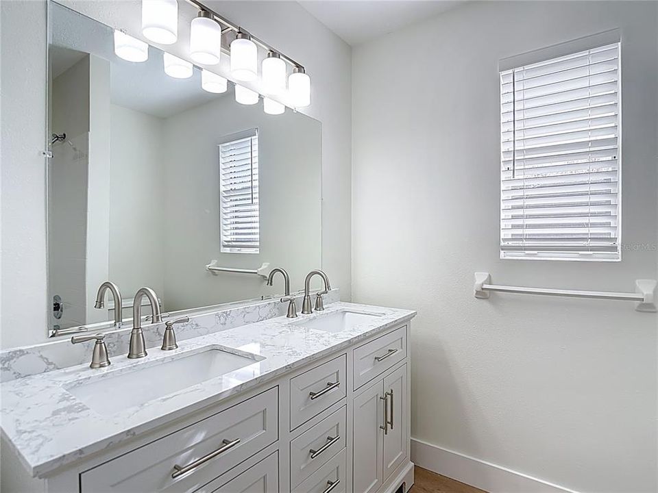 待售: $419,999 (3 贝兹, 2 浴室, 1772 平方英尺)