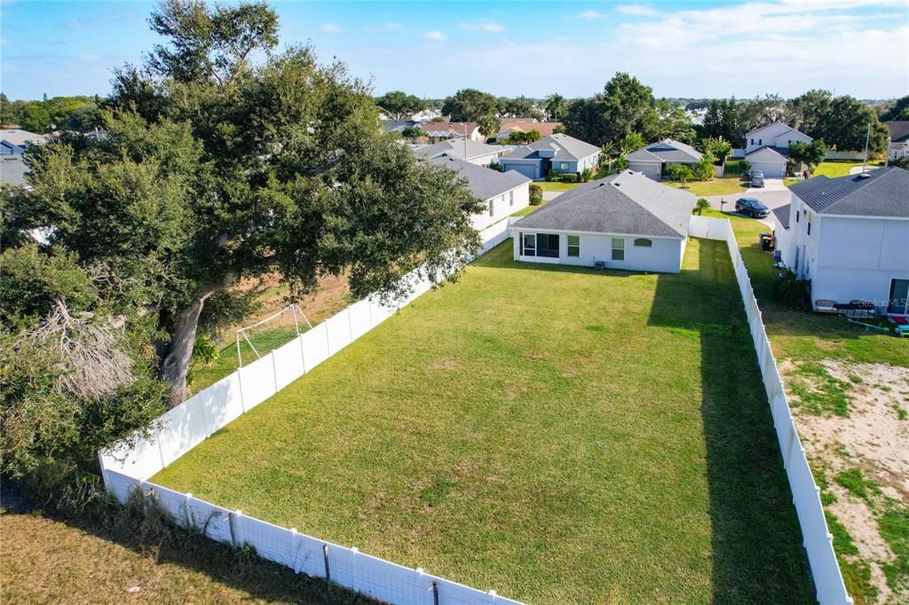 待售: $329,999 (4 贝兹, 2 浴室, 1707 平方英尺)