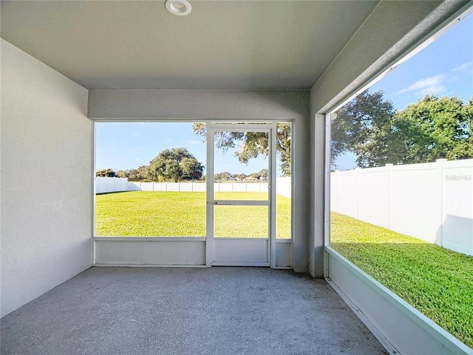 待售: $329,999 (4 贝兹, 2 浴室, 1707 平方英尺)