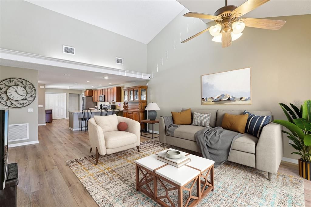 На продажу: $325,000 (2 спален, 2 ванн, 1524 Квадратных фут)