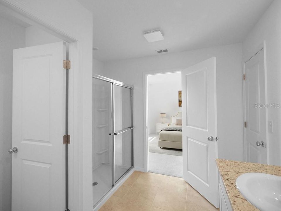 En Venta: $393,999 (5 camas, 3 baños, 2287 Pies cuadrados)