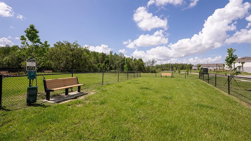 En Venta: $393,999 (5 camas, 3 baños, 2287 Pies cuadrados)