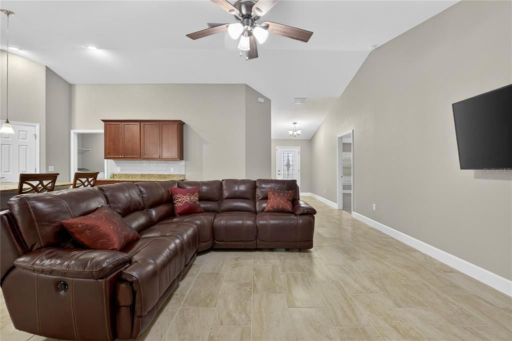 For Sale: $350,000 (4 beds, 2 baths, 2053 Square Feet)