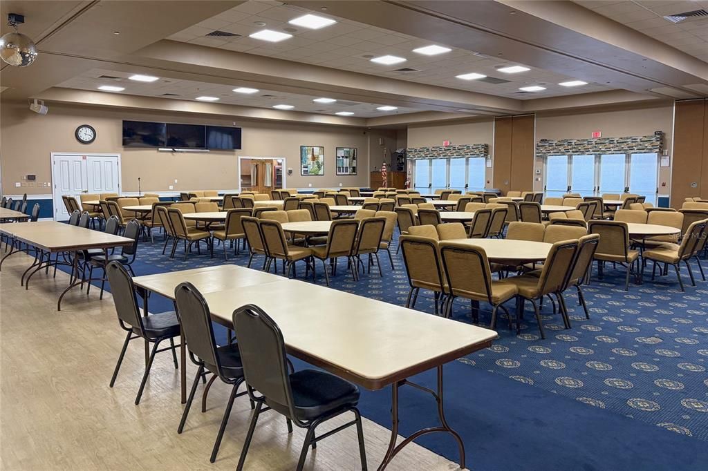 待售: $309,000 (2 贝兹, 2 浴室, 1334 平方英尺)