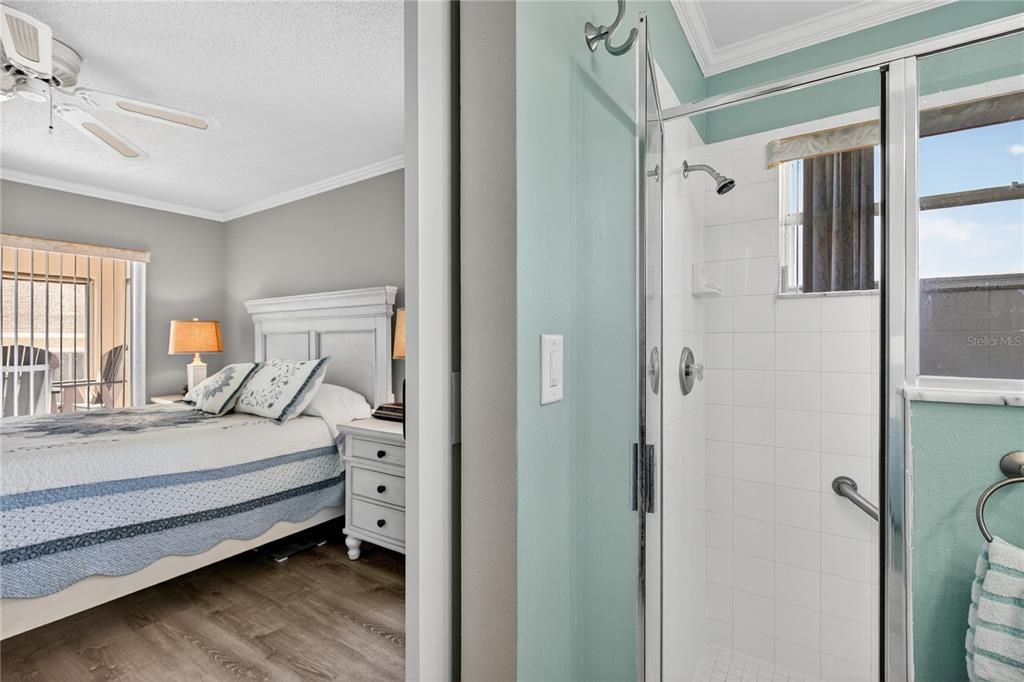 待售: $309,000 (2 贝兹, 2 浴室, 1334 平方英尺)