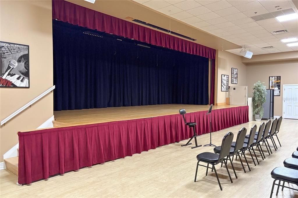 待售: $309,000 (2 贝兹, 2 浴室, 1334 平方英尺)