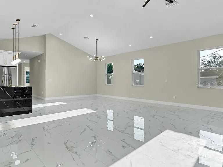 For Sale: $599,900 (4 beds, 3 baths, 2104 Square Feet)