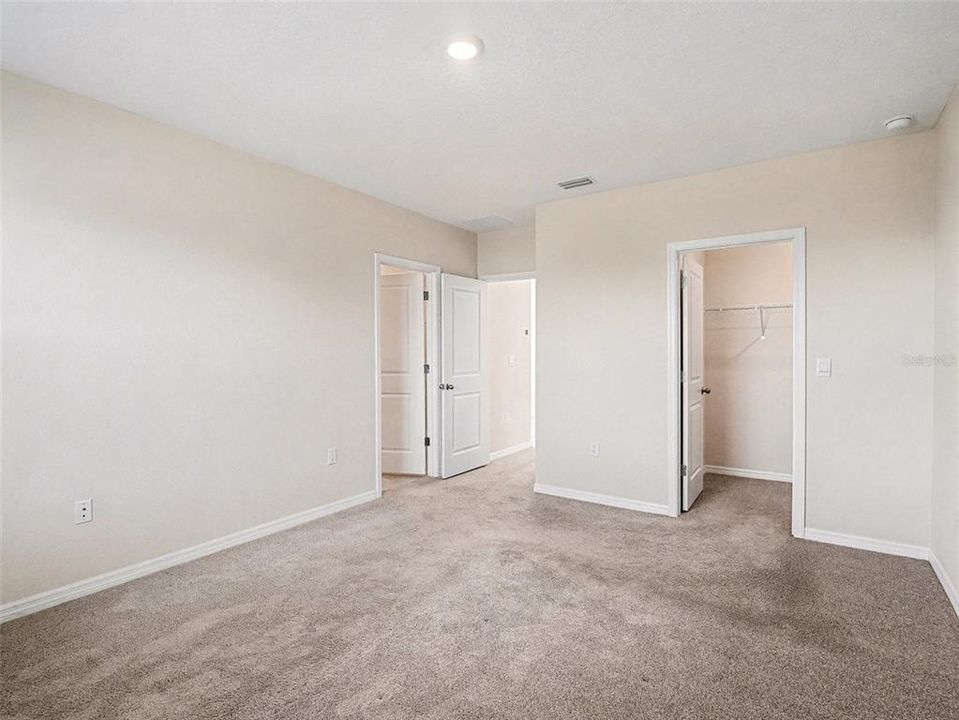 For Sale: $348,000 (3 beds, 2 baths, 1745 Square Feet)