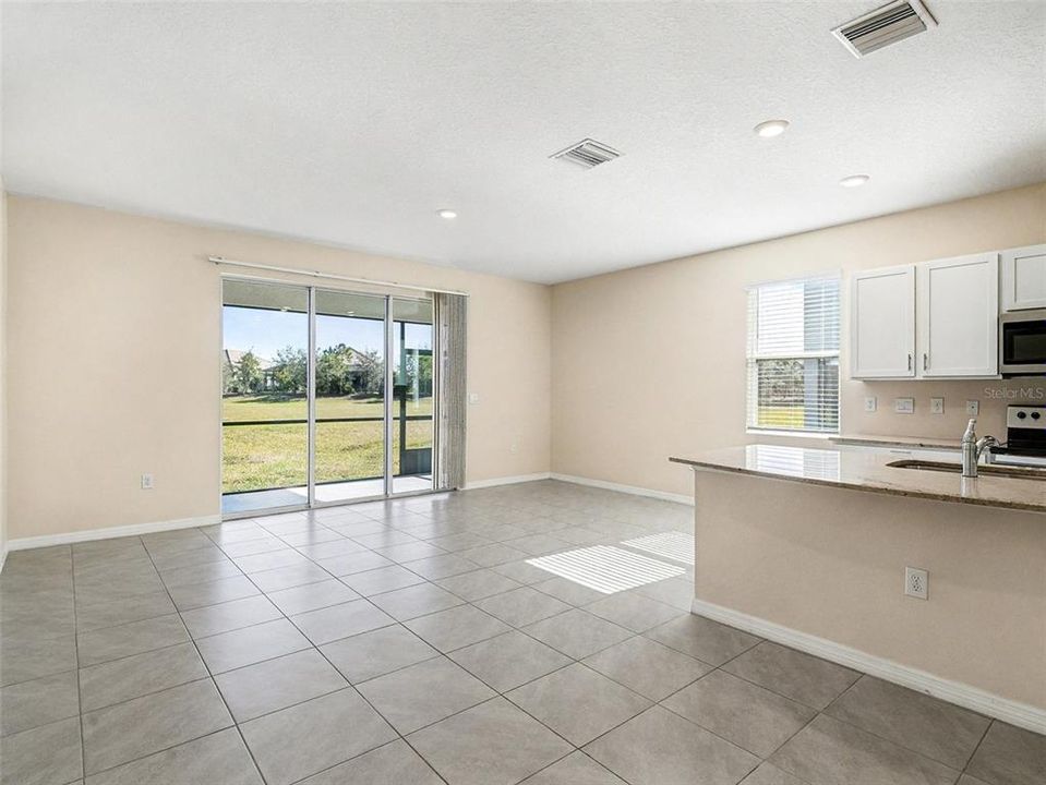 For Sale: $348,000 (3 beds, 2 baths, 1745 Square Feet)