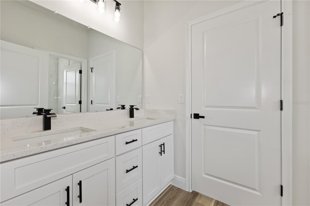 For Rent: $2,200 (4 beds, 3 baths, 1865 Square Feet)