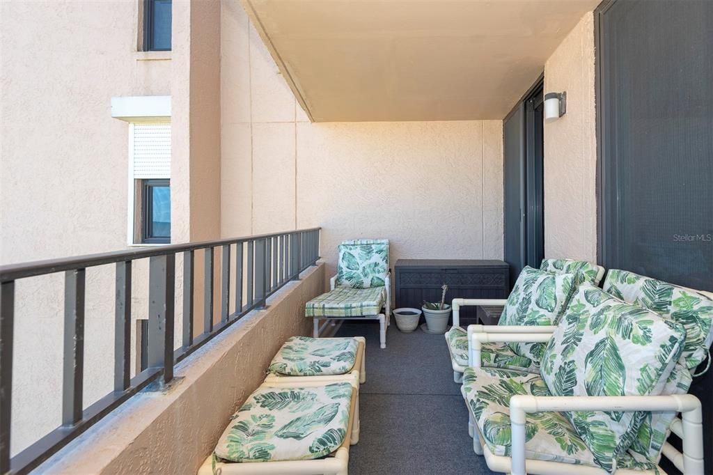 For Sale: $235,000 (2 beds, 2 baths, 1275 Square Feet)