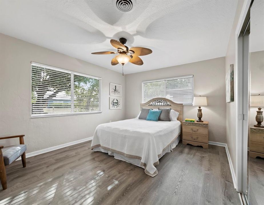 待售: $475,000 (3 贝兹, 2 浴室, 1316 平方英尺)