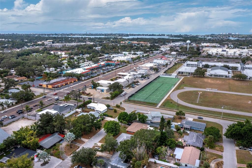 待售: $475,000 (3 贝兹, 2 浴室, 1316 平方英尺)