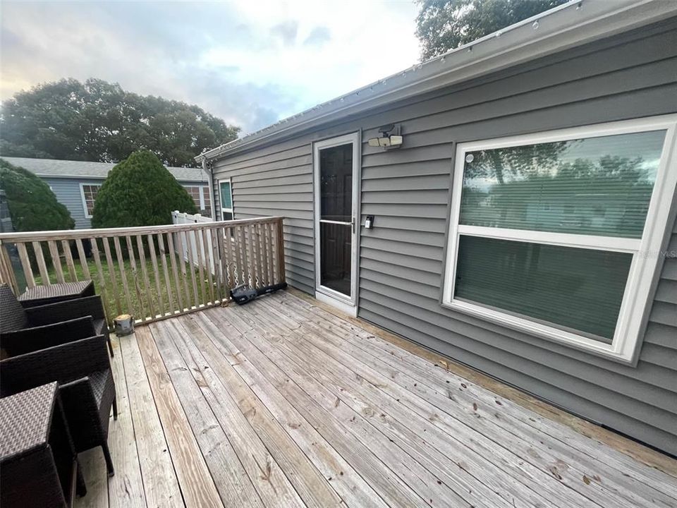 En Venta: $229,000 (4 camas, 2 baños, 1728 Pies cuadrados)