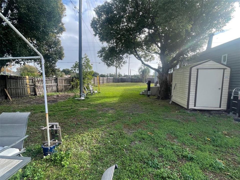 En Venta: $229,000 (4 camas, 2 baños, 1728 Pies cuadrados)