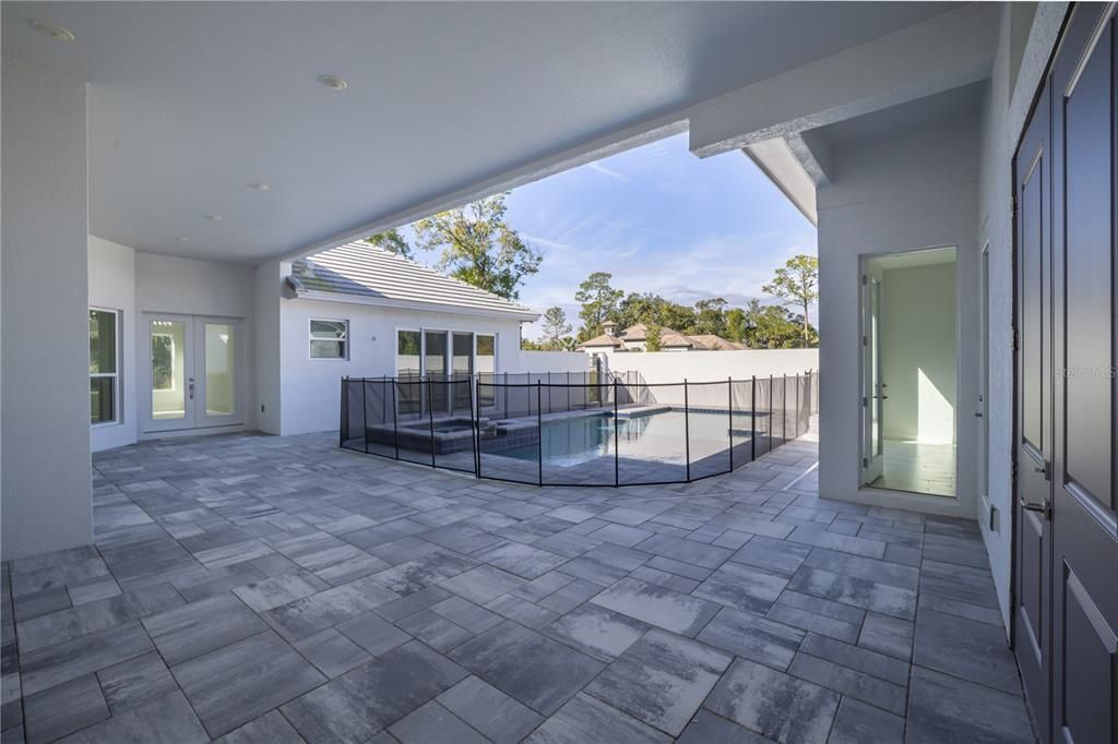 待售: $1,075,000 (4 贝兹, 3 浴室, 2742 平方英尺)