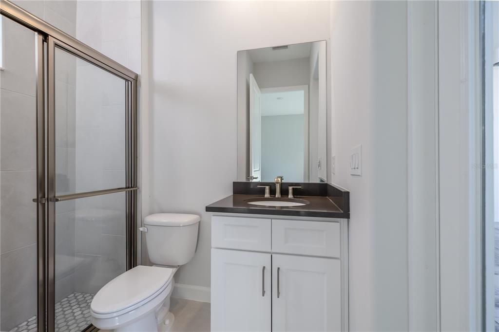 待售: $1,075,000 (4 贝兹, 3 浴室, 2742 平方英尺)