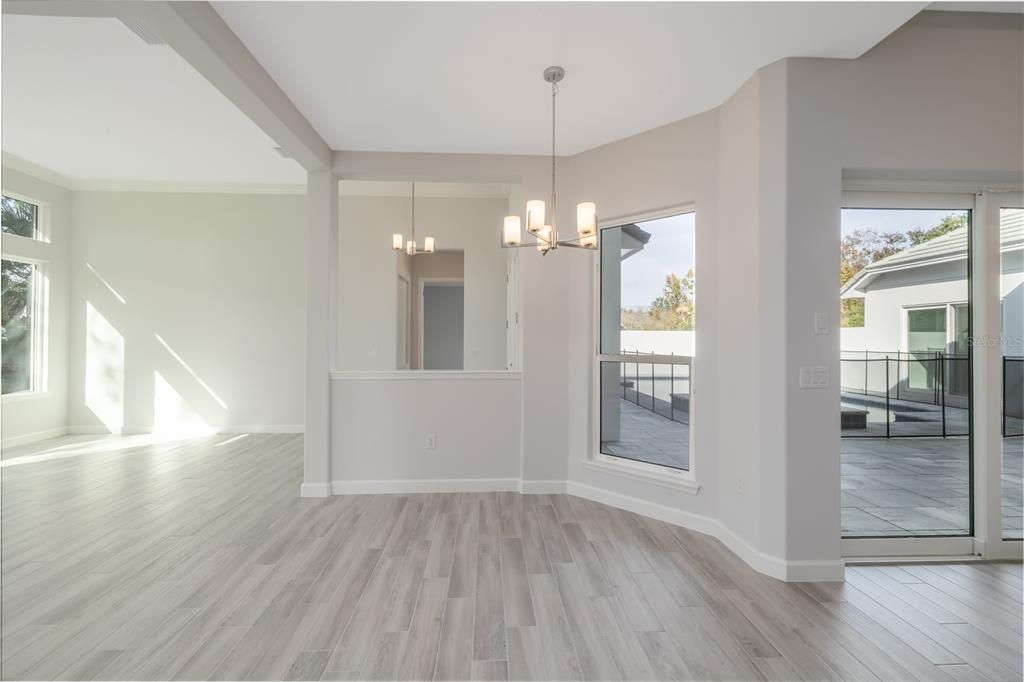 待售: $1,075,000 (4 贝兹, 3 浴室, 2742 平方英尺)