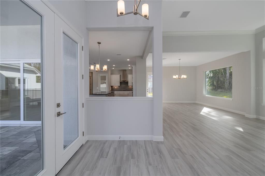 待售: $1,075,000 (4 贝兹, 3 浴室, 2742 平方英尺)