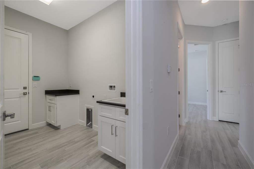 待售: $1,075,000 (4 贝兹, 3 浴室, 2742 平方英尺)